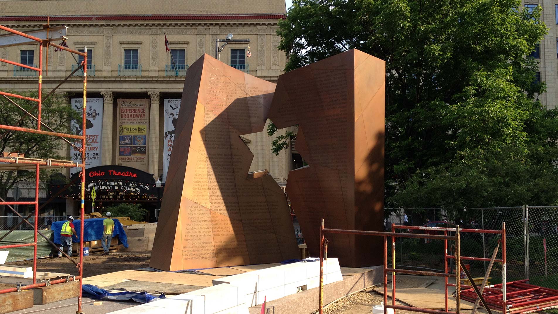 The memorial nears completion at the Ohio Statehouse