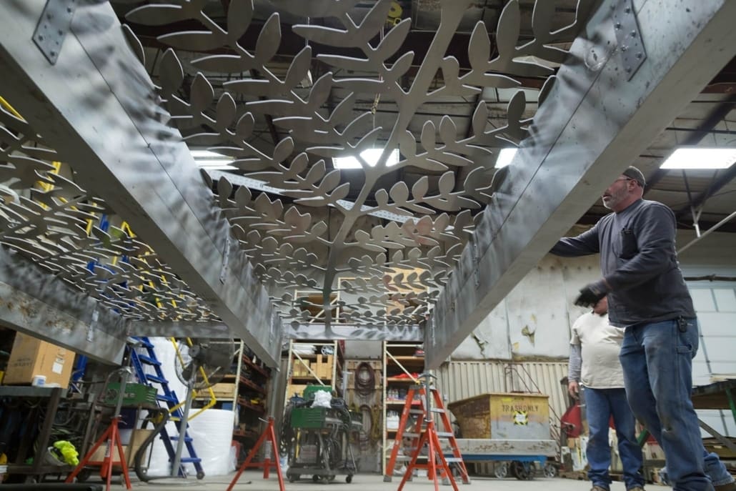 Photo of Zahner fabricators pre-assemble the Hendrix-designed canopy in Kansas City
