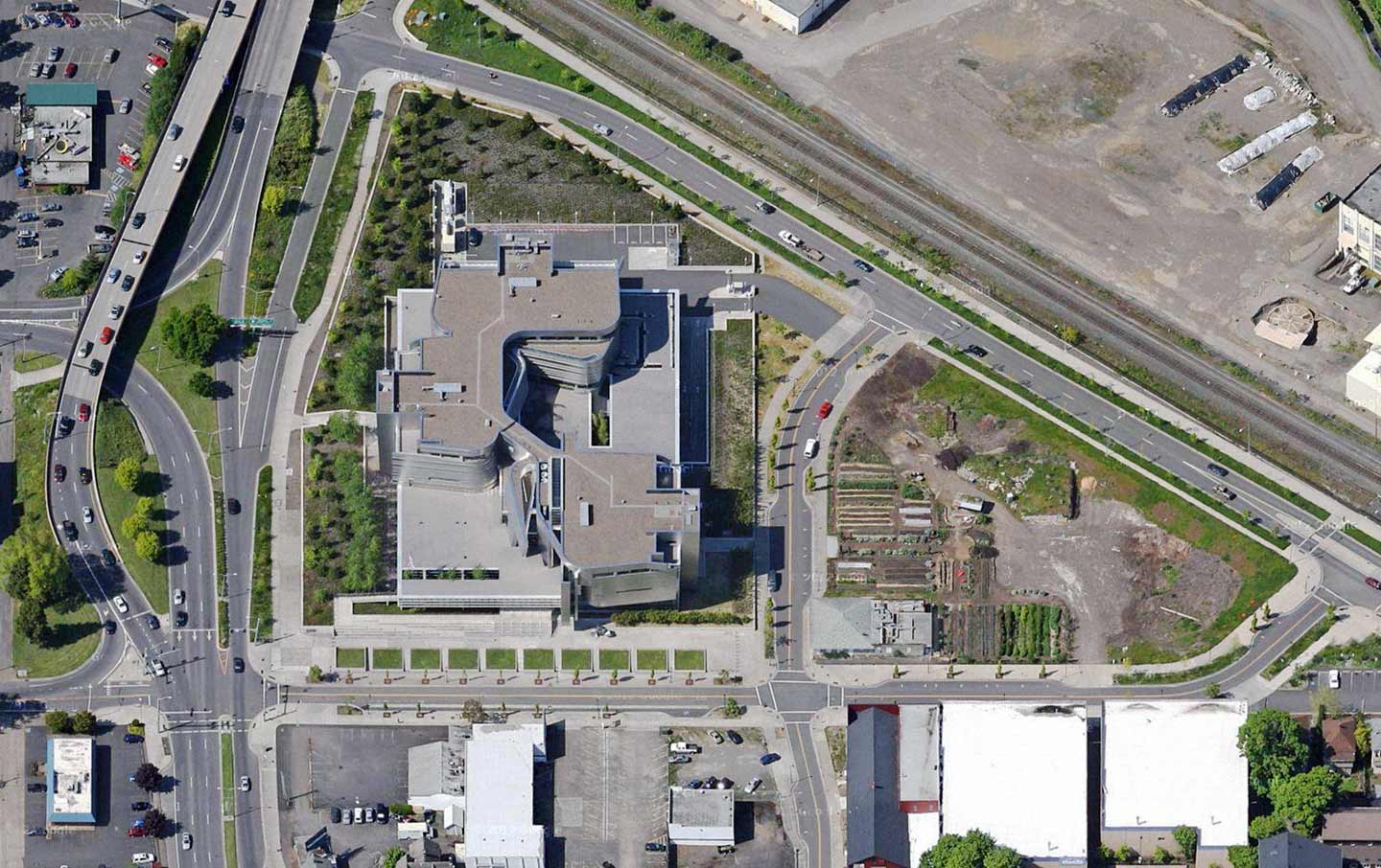 Aerial view of the Wayne L. Morse United States Courthouse.