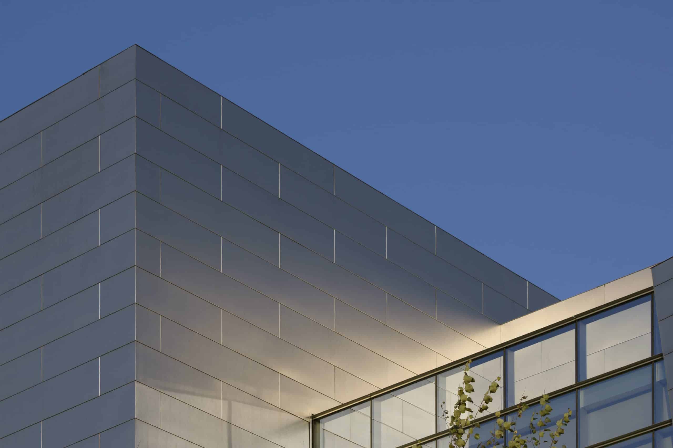 Detail of the stainless steel facade for Eugene Federal Courthouse.