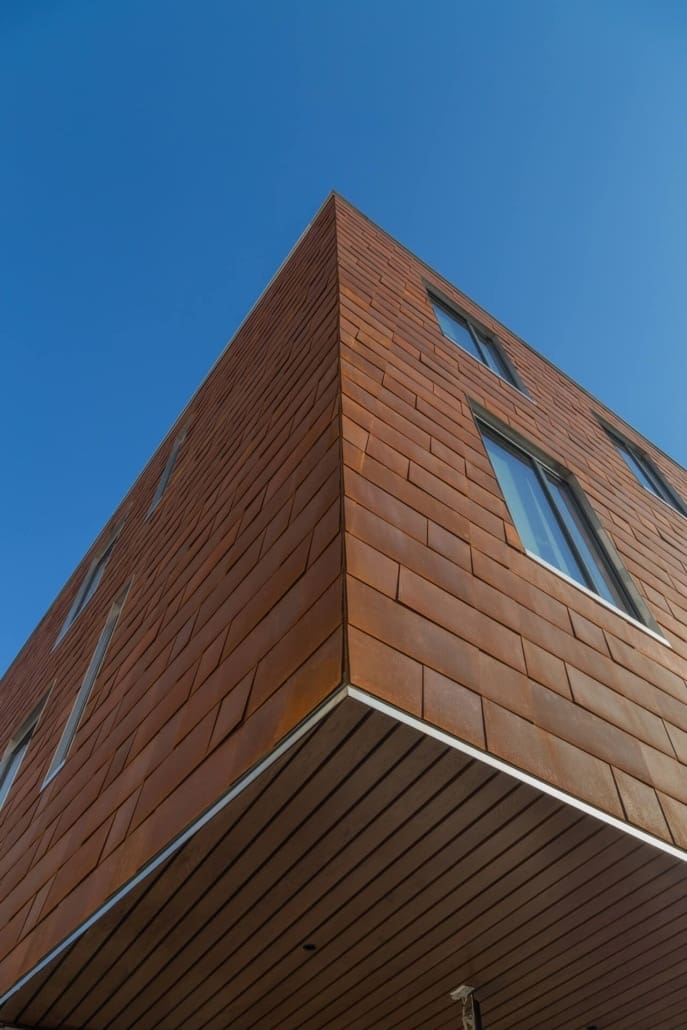 Brown University Applied Math Building, clad in Zahner Solanum Weathering Steel.