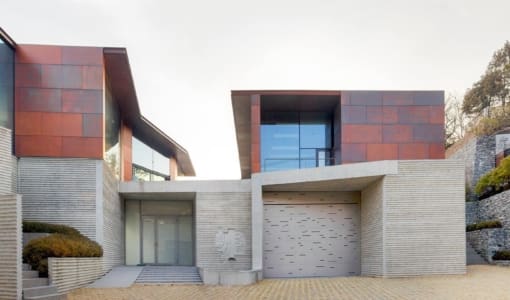 The Daeyang Gallery and House