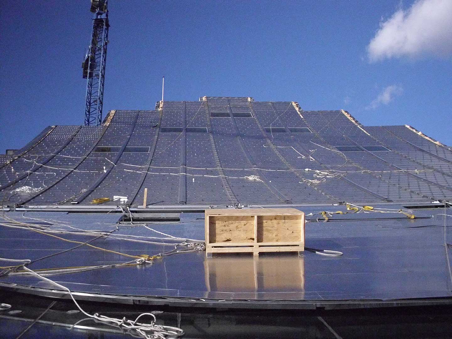 Field operators install the ZEPPS™ Panels on the South roof of Kauffman Center. Field operators install the ZEPPS™ Panels on the South roof of Kauffman Center