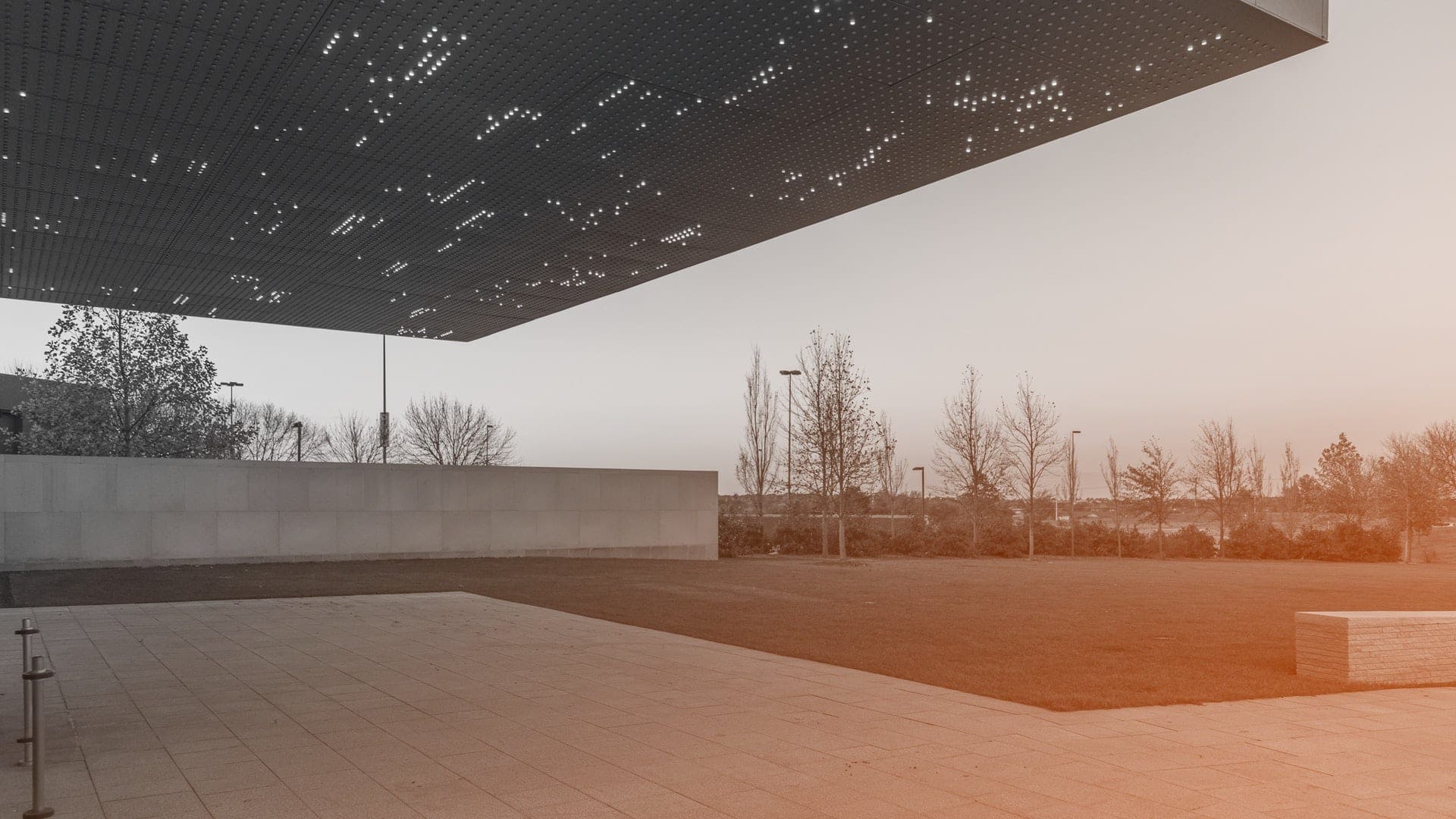 The kinetic lighting of the Nerman Museum, manufactured by Zahner for artist Leo Villareal.