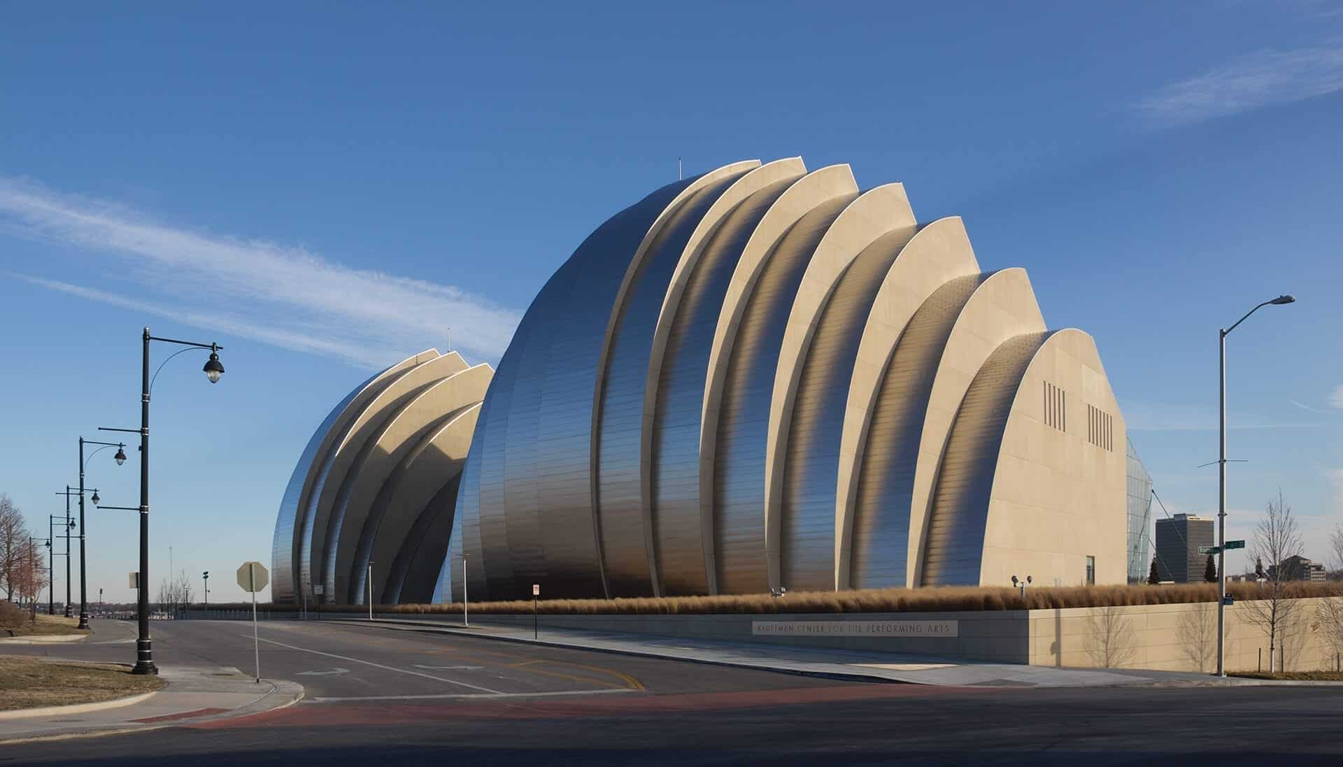 Kansas City's Kauffman Performing Arts Center uses ZEPPS for its curved facade and roof.