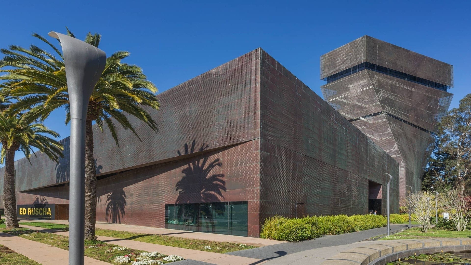 THE COPPER CLAD DE YOUNG MUSEUM IN SAN FRANCISCO, CALIFORNIA