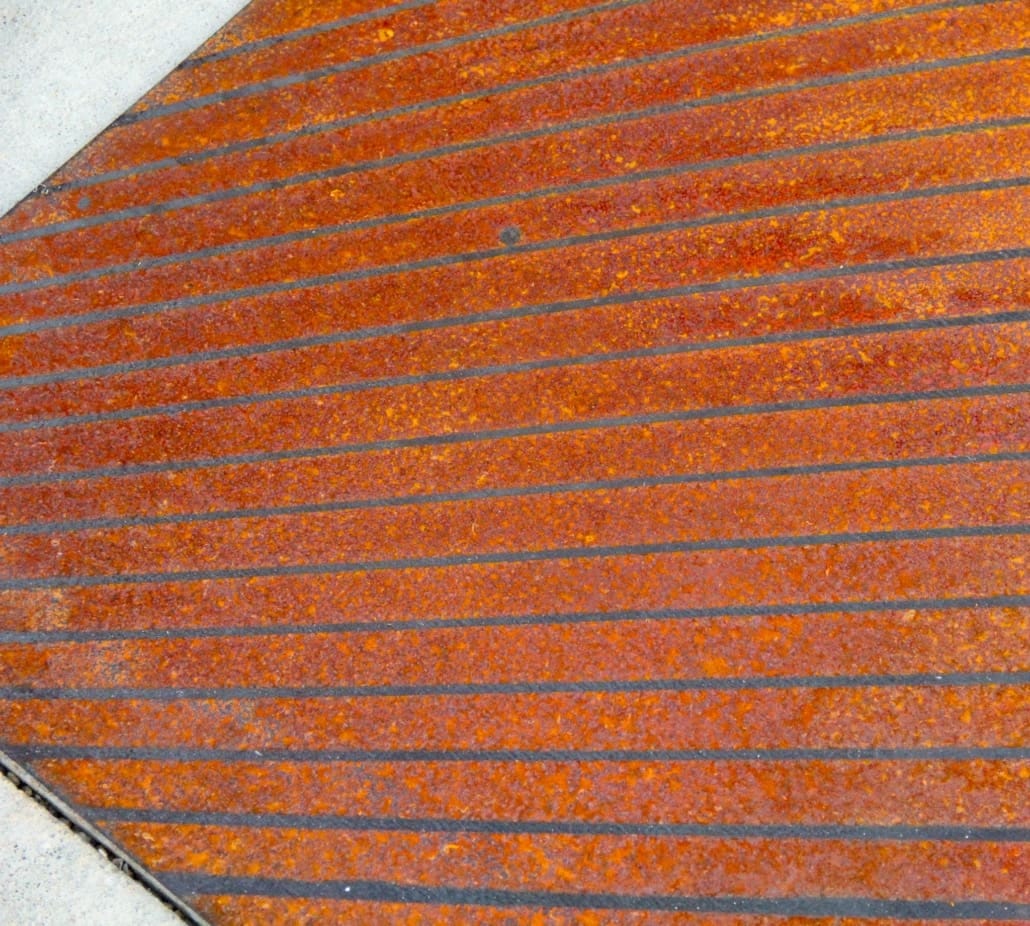 PATTERNED PATINA ON WEATHERING STEEL PANEL