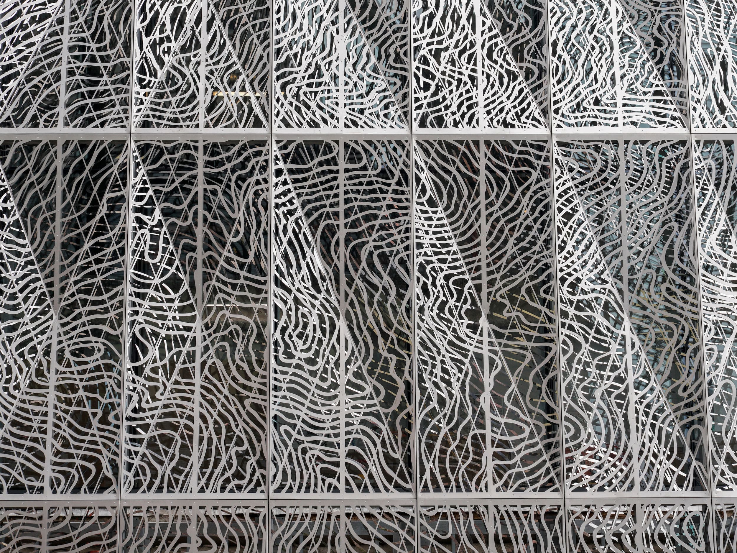 Angel Hair façade designed by Jan Hendrix for The Mexican Museum.