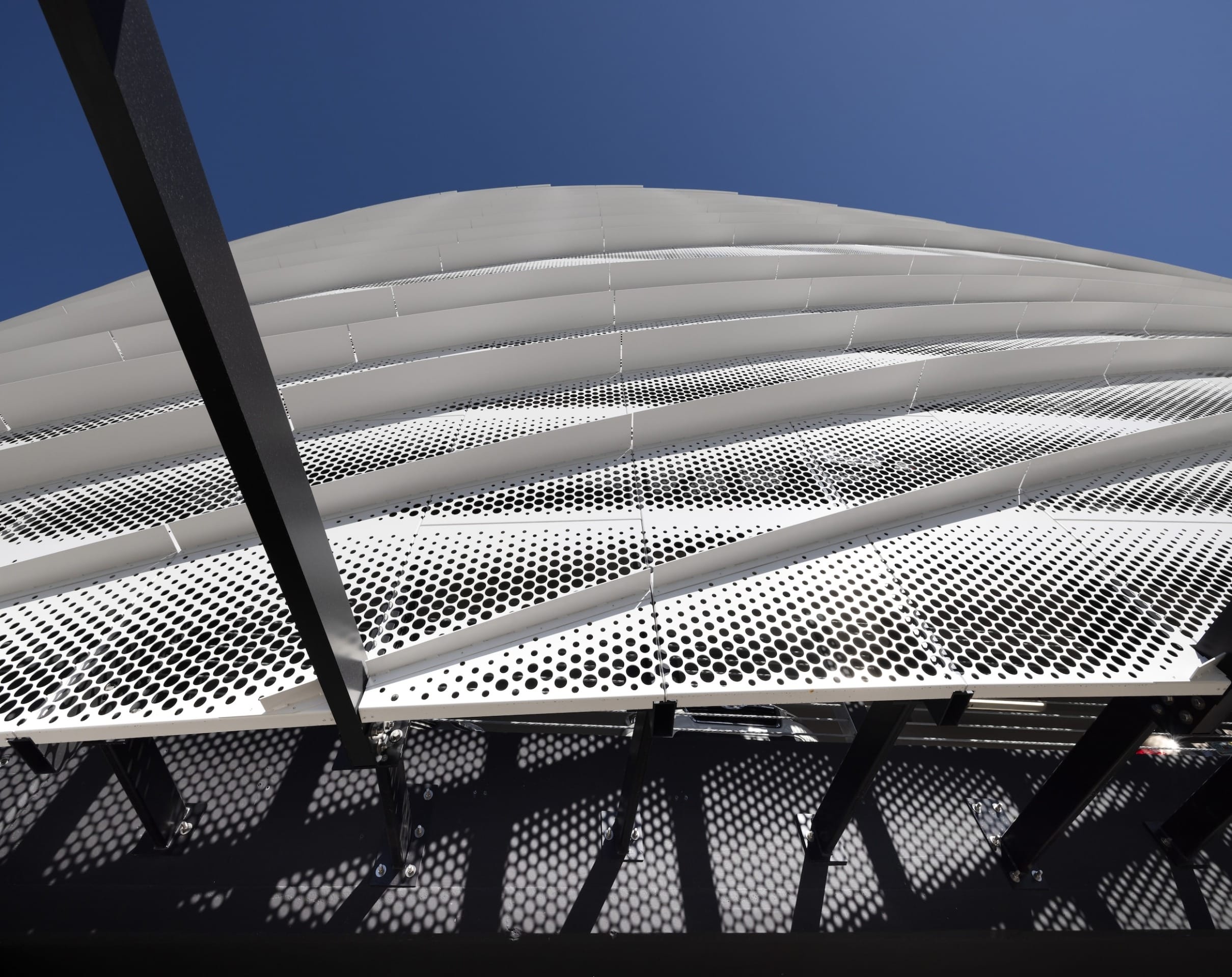 Mount Sinai's Parking Garage allows for natural ventilation and daylight penetration